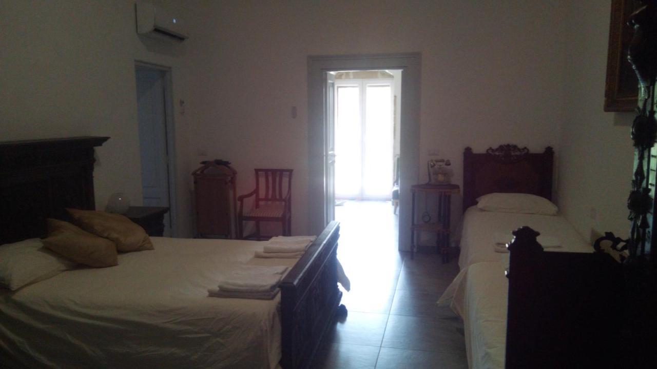Villa Ida In Bari Buitenkant foto